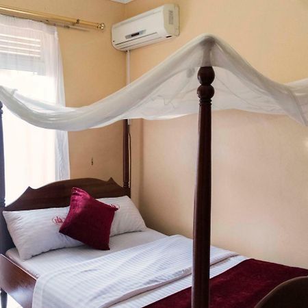 Rwenzori International Hotel Kasese Exterior foto