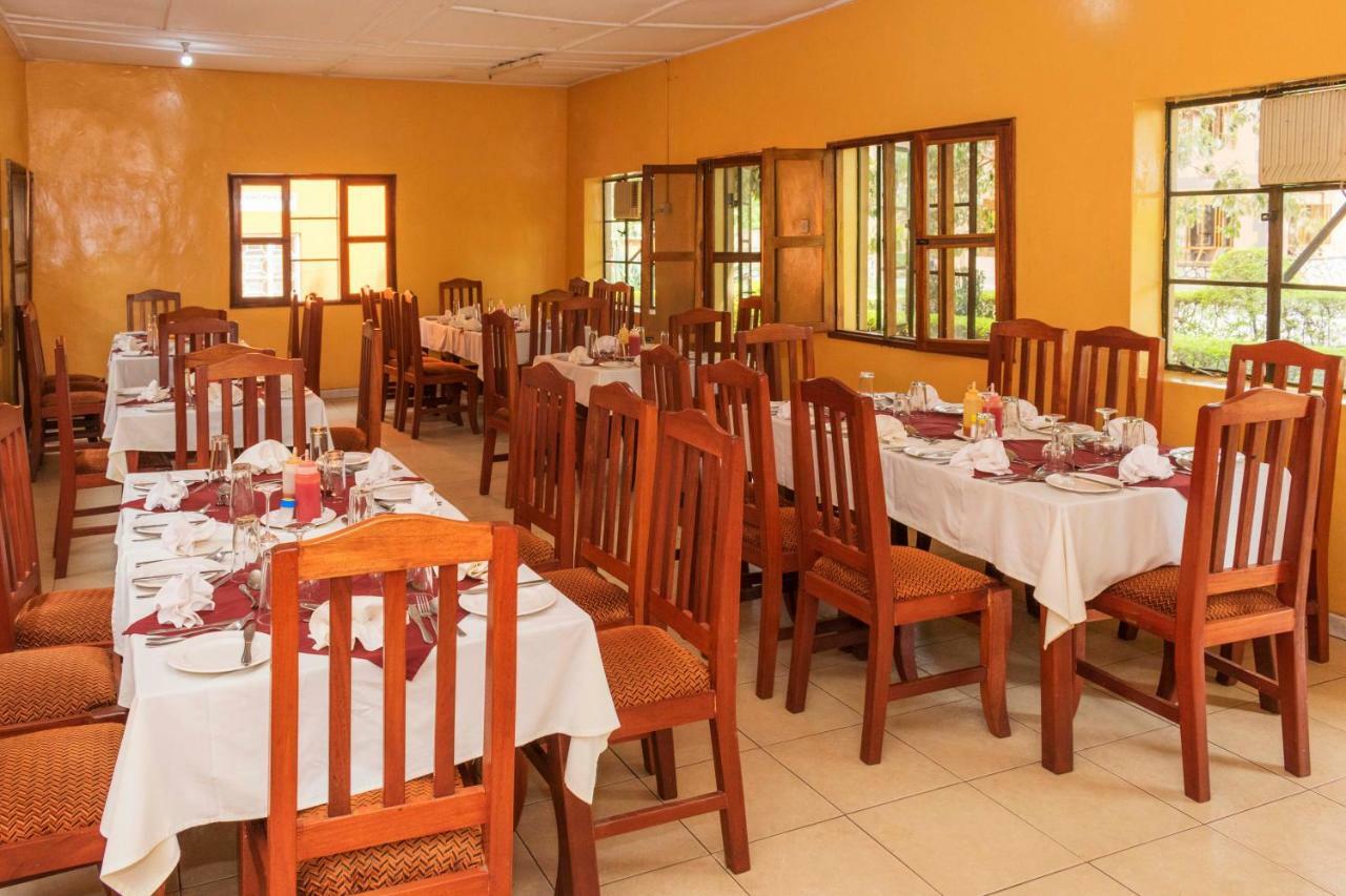 Rwenzori International Hotel Kasese Exterior foto