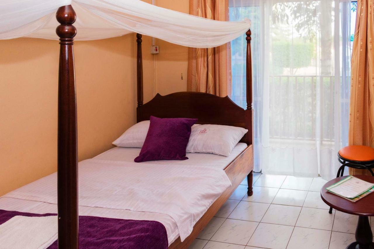 Rwenzori International Hotel Kasese Exterior foto